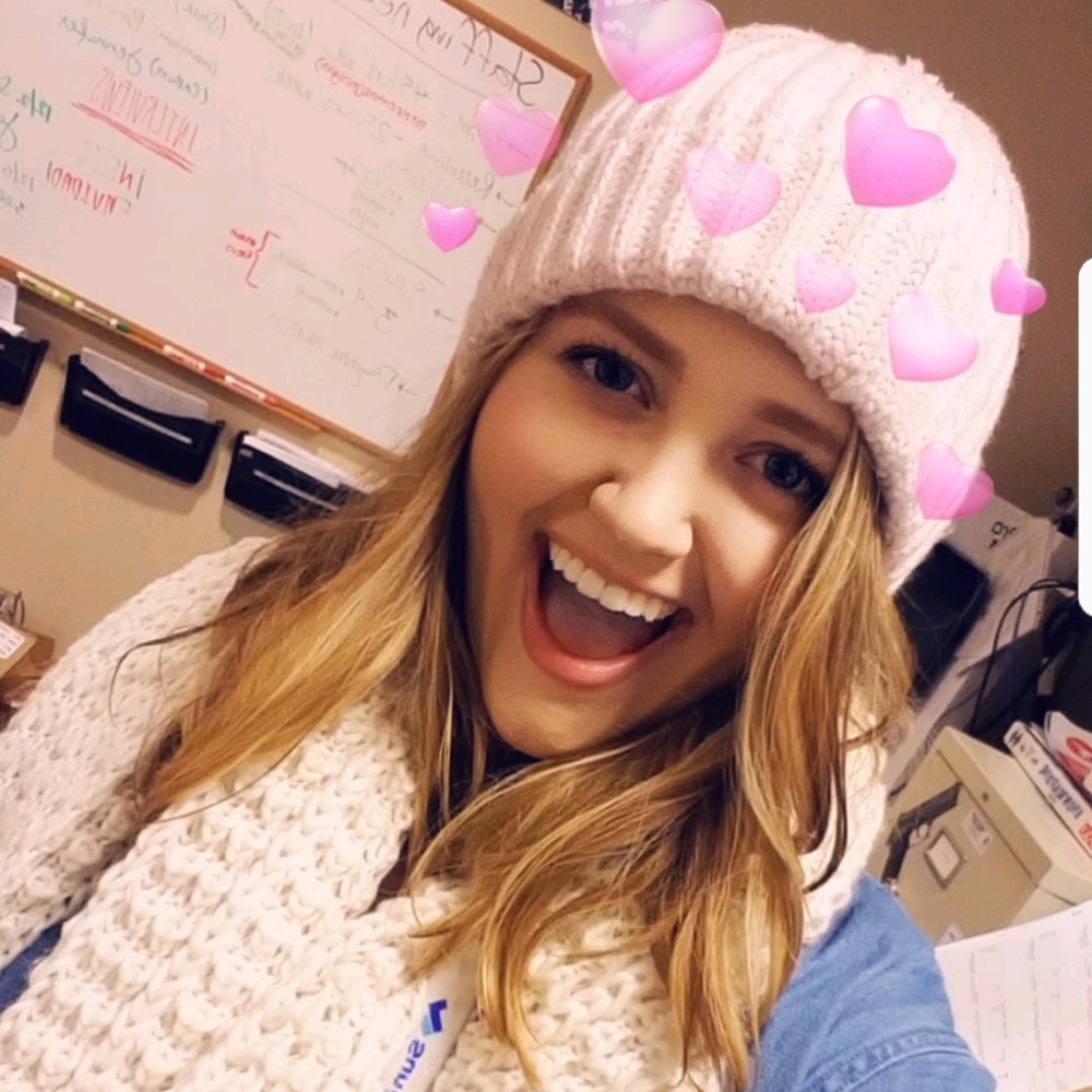 Meet your Posher, Marina